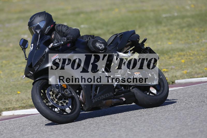 /05 07.04.2026 Cornu Master School ADR/Gruppe gruen/2